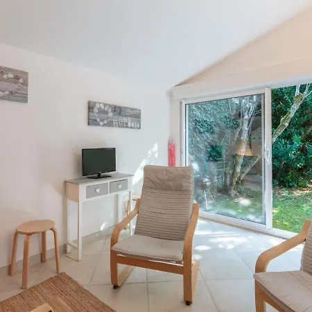 Domremy By Interhome Saint-Palais-sur-Mer